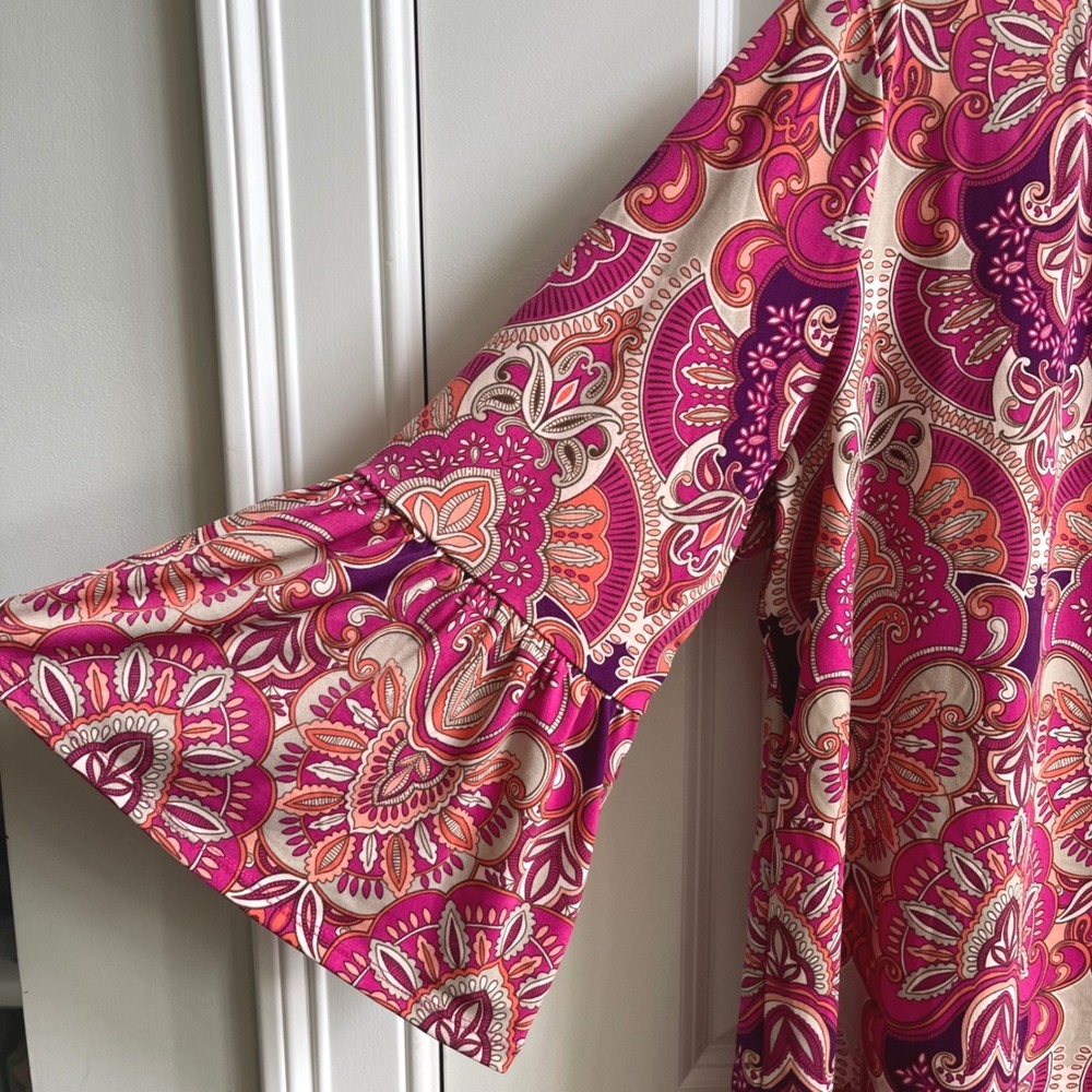 Chico's Shell Medallion Top Womens 2 L Pink Paisley Bell Sleeve Ruffle 570236416 - Picture 3 of 8